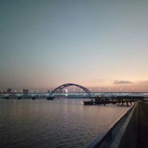 《总裁的笔友恋人》 作者：那长长的反射弧呀 txt文件大小：125.67 KB