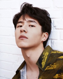 《又误心期》 作者：翁蓊 txt文件大小：272.51 KB