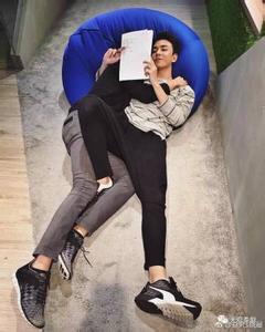 《（着魔同人）History之着魔》 作者：一只螳螂 txt文件大小：65.94 KB