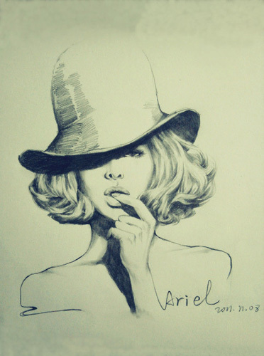 《韩娱Hera》 作者：和田杏仁 txt文件大小：307.36 KB